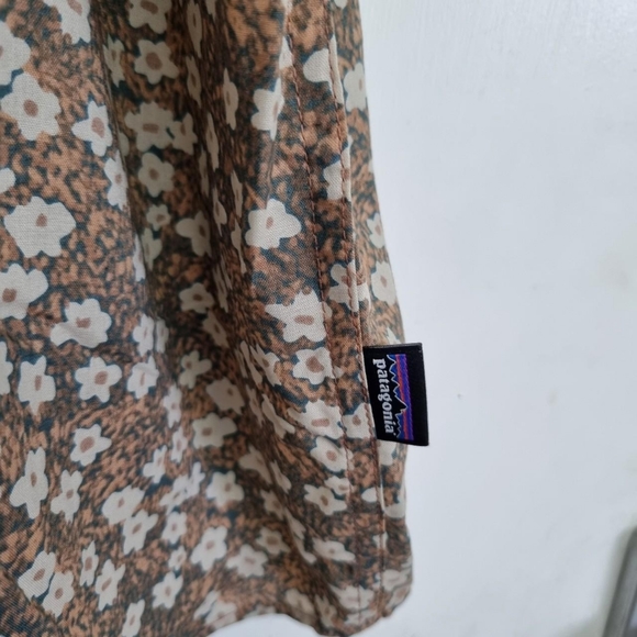 Patagonia mens floral go to shirt Size large - Picture 3 of 6